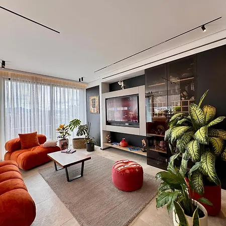 Premium Penthouse 